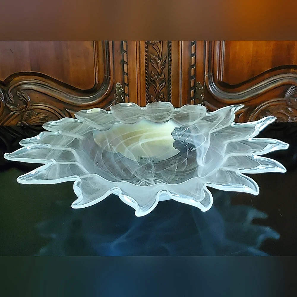 Huge 19 1/2" Helios ☀️ Sun Art Glass Bowl - Picture 5 of 10